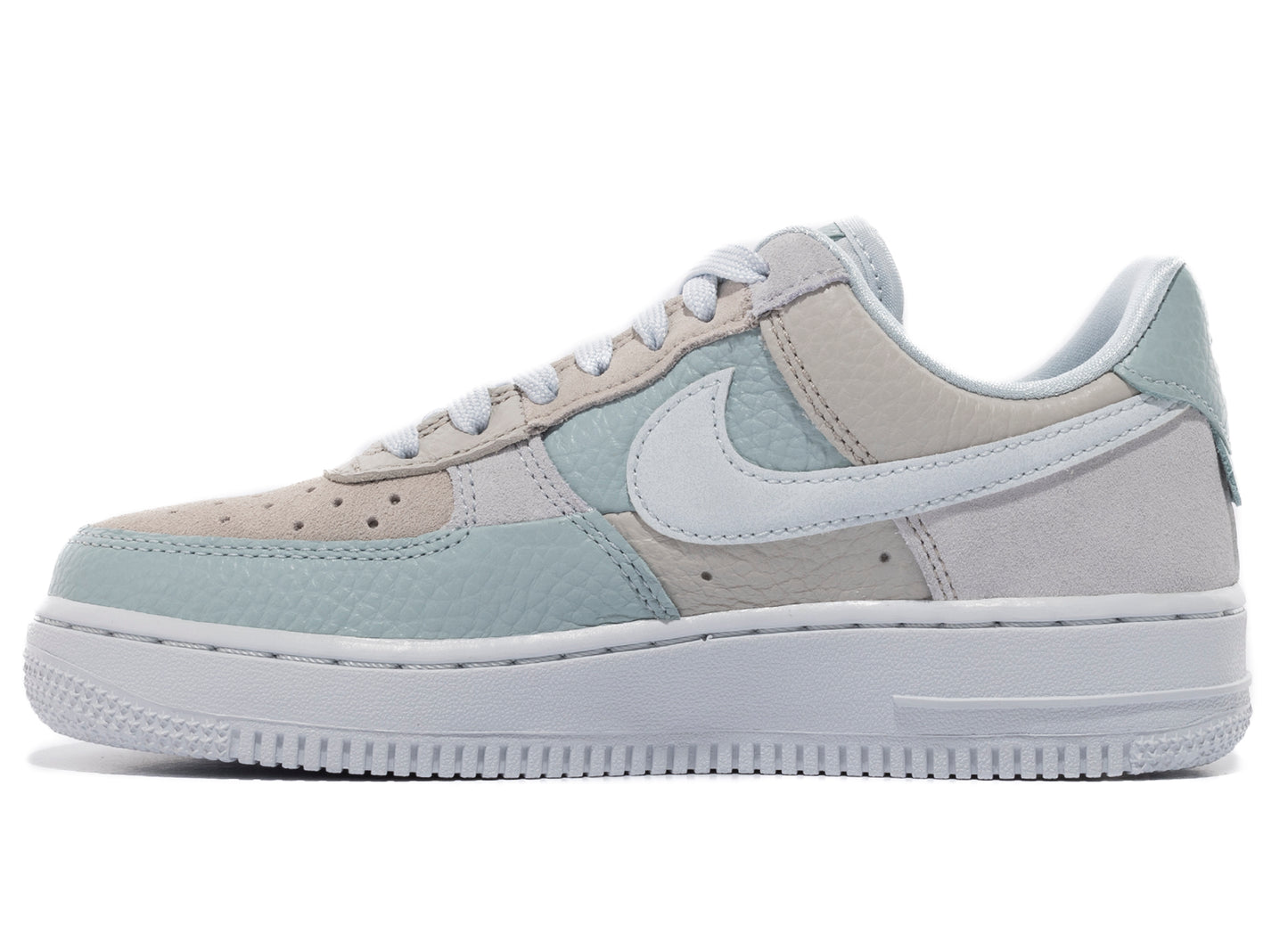 Women's Nike Air Force 1 '07 'Be Kind' in Football Grey / Aura / Ocean Blue