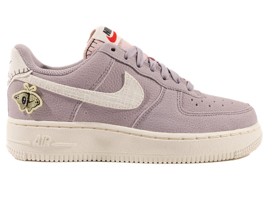 Women's Nike Air Force 1 '07 SE in Amethyst Ash / Pale Ivory / Pink Oxford