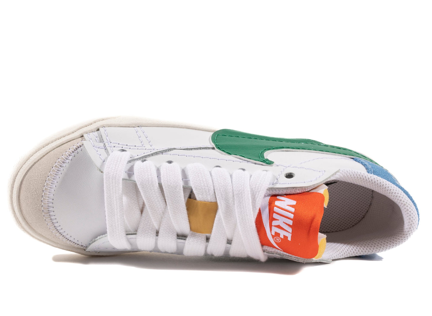 Women's Nike Blazer Low '77 Jumbo in White / Malachite / University Blue