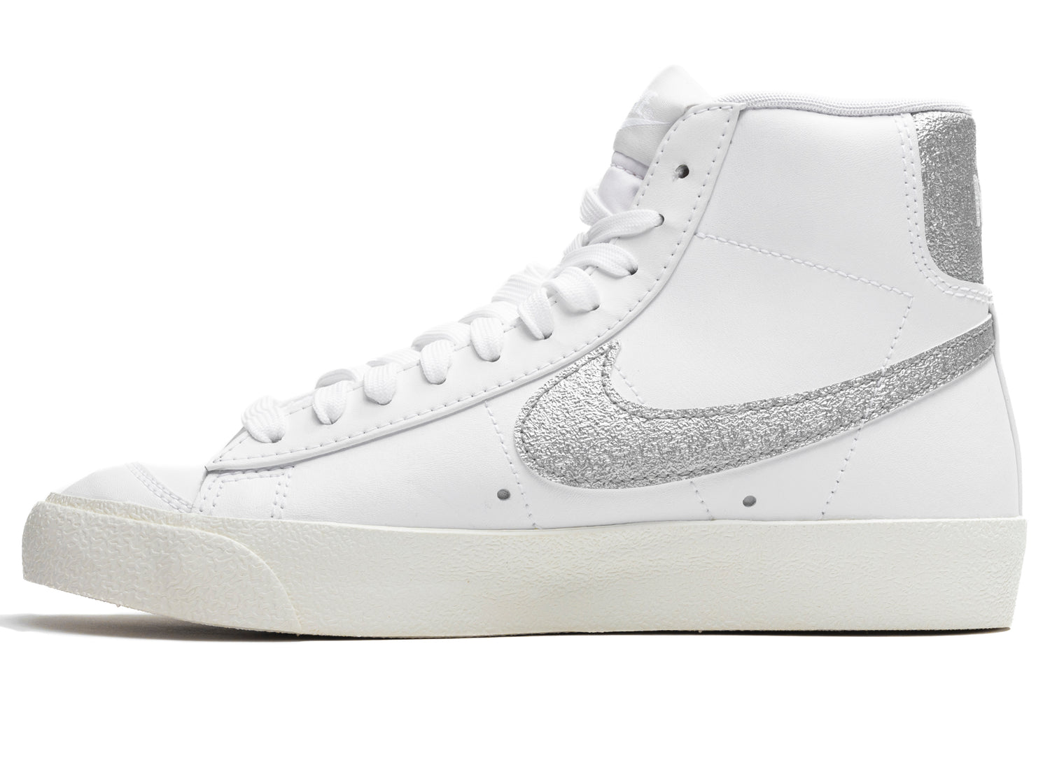 Women's Nike Blazer Mid '77 Essential in White / Metallic Silver / Sail / Summit White - view 3