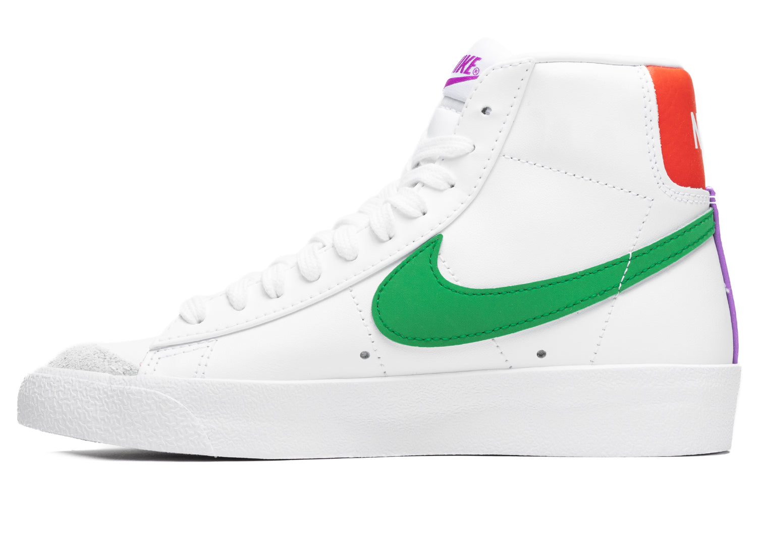 Women's Nike Blazer Mid '77 in White / Stadium Green / Picante Red - view 3