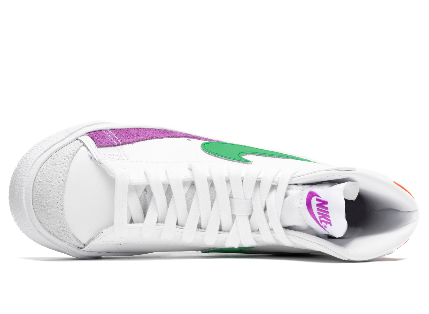 Women's Nike Blazer Mid '77 in White / Stadium Green / Picante Red - view 4