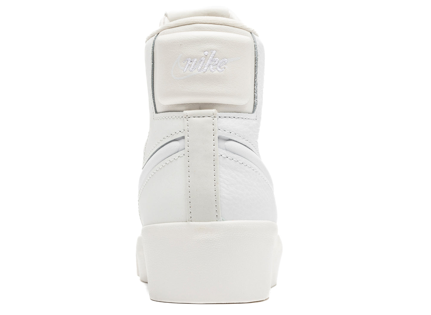 Women's Nike Blazer Mid Victory in Summit White / Phantom / Light Cream - view 2
