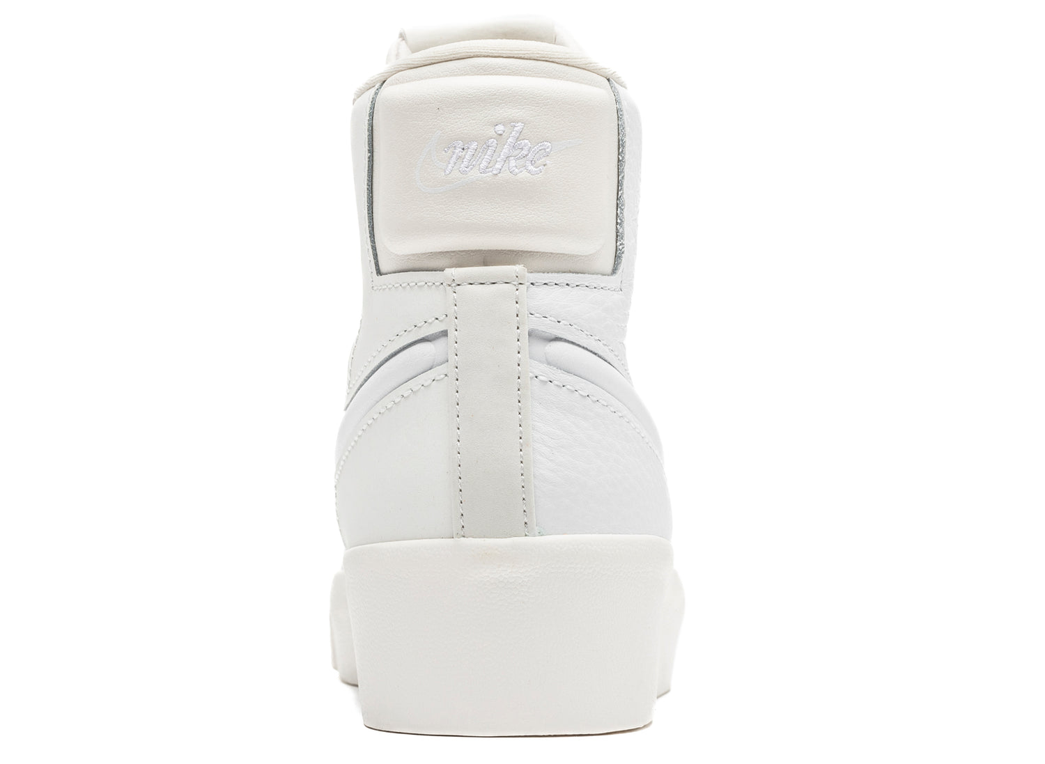 Women's Nike Blazer Mid Victory in Summit White / Phantom / Light Cream - view 2