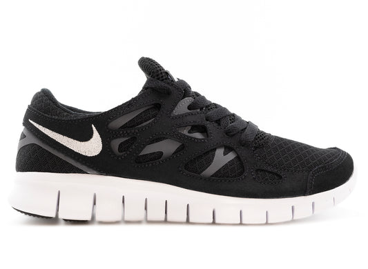 Women's Nike Free Run 2 in Black / White / Dark Grey