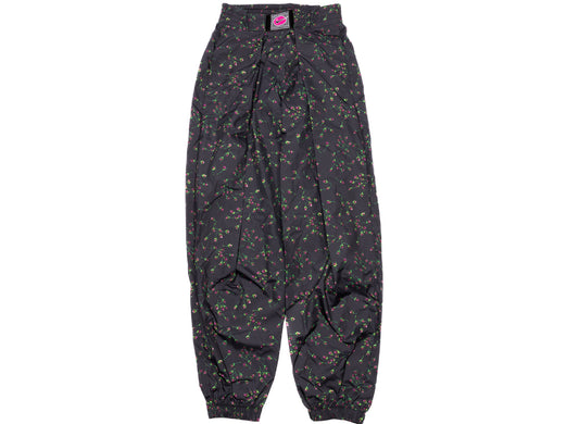 Women's Nike Sportswear Icon Clash Pants in Black