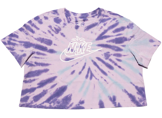 Women's Nike Sportswear S/S Spring Crop Tee in Doll